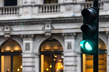 green_traffic_light