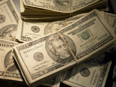 pile of cash_GettyImages-200275642-001