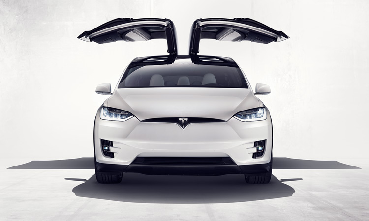 Tesla Model X.