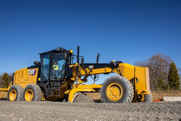 A Caterpillar 150 AWD Motor Grader (MG).