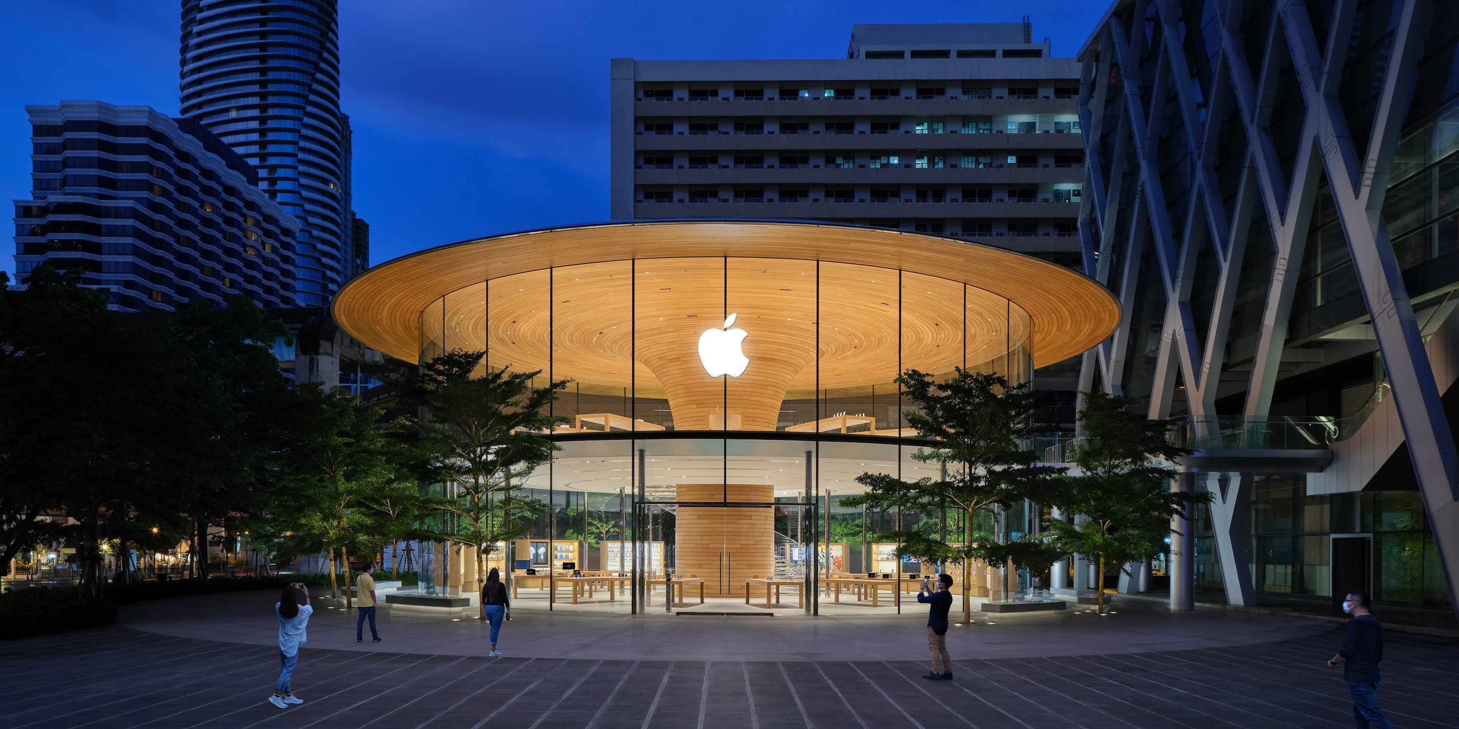 Exterior of Apple Store in Bangkok, Thailand at night