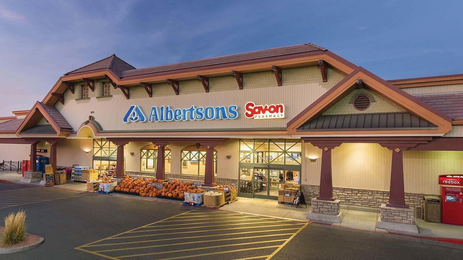 An Albertsons storefront