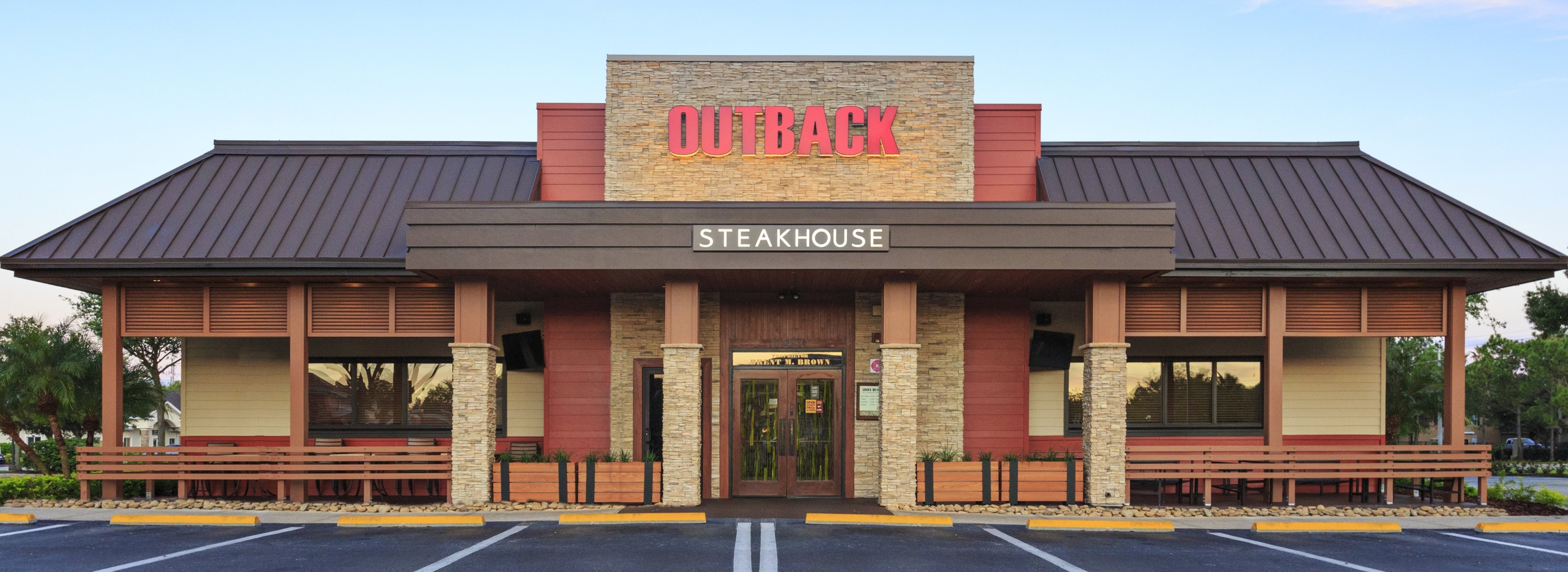 An Outback Steakhouse restaurant.