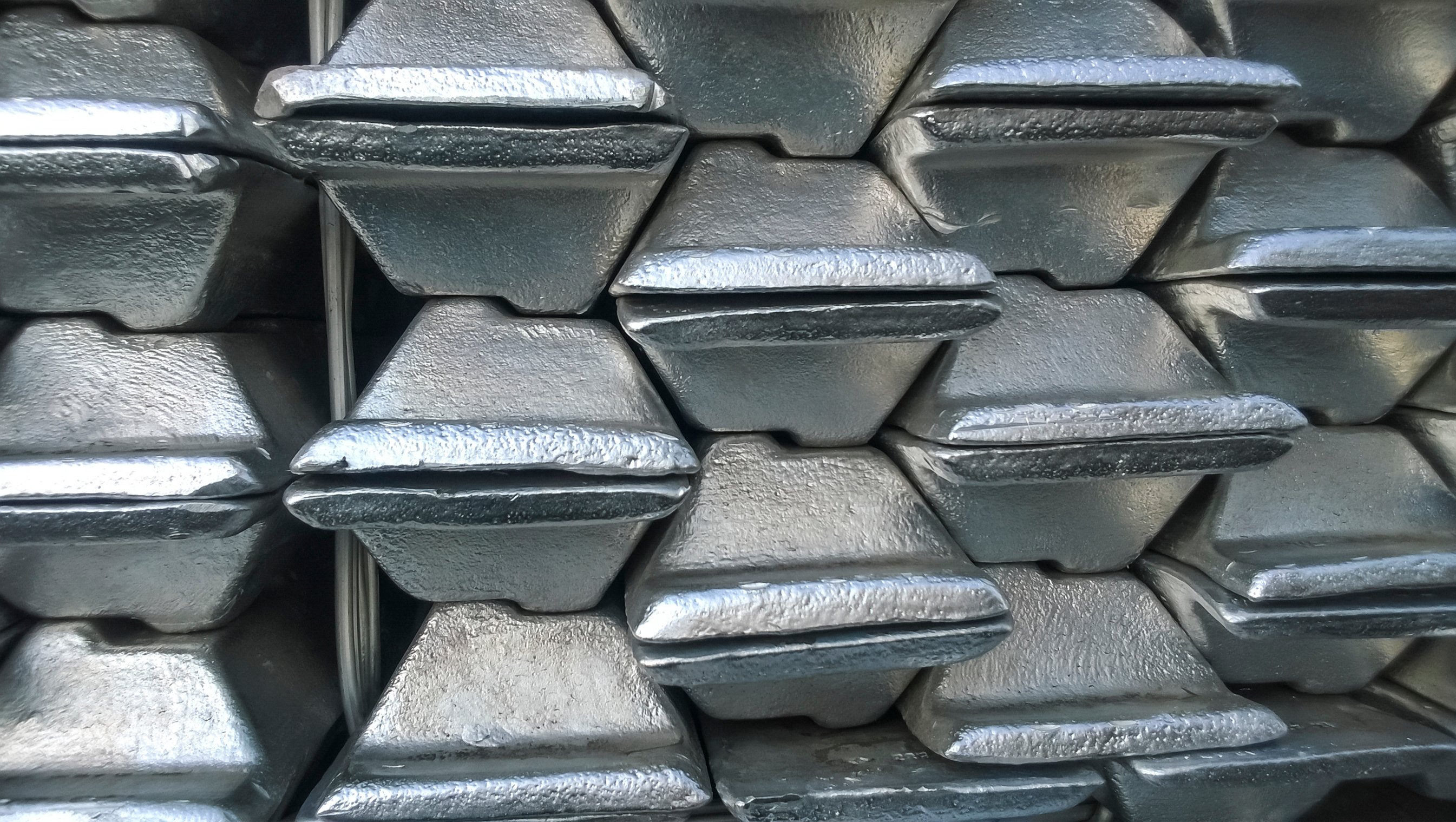 aluminum ingots