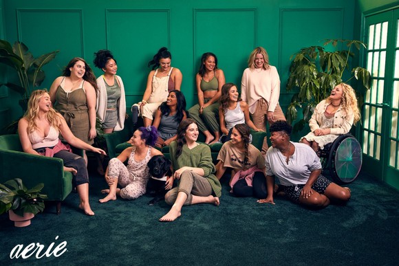 Aerie introduces Ali Stroker, Beanie Feldstein, Dre Thomas, Hari Nef, Keiana Cavé, Lana Condor, Manuela Barón and Tiff McFierce, alongside current Role Models Aly Raisman, Brenna Huckaby, Iskra, Jenna Kutcher and Molly Burke, in its #AerieREAL Role Model Spring '20 campaign. Image source: Aerie / Andrew Buda