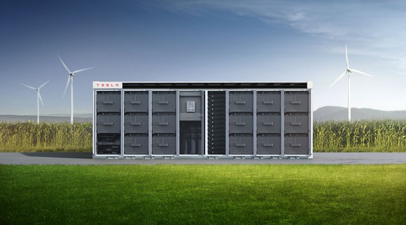 A look inside Tesla's Megapack energy storage system.