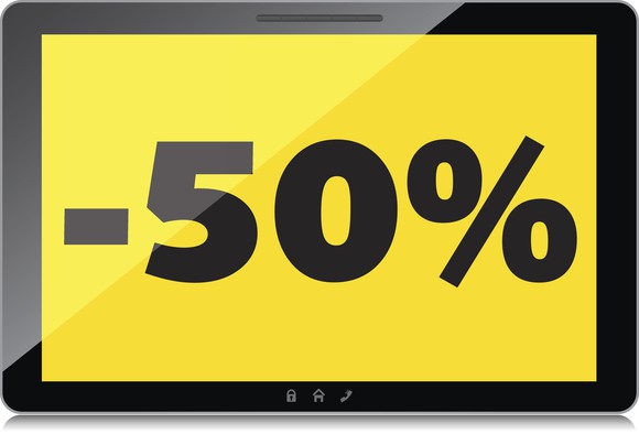 A sign showing a minus fifty percent sign. 