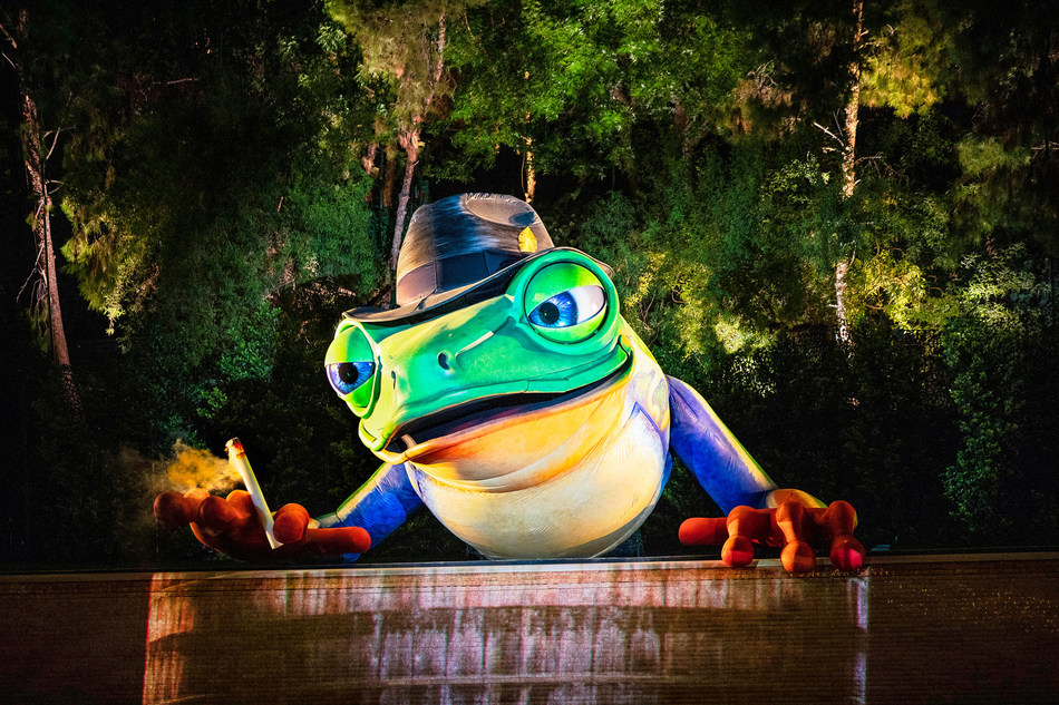 The Singing Frog animatronic at a Wynn Resorts show.