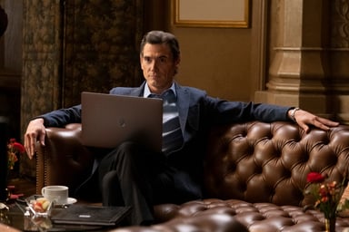 The_Morning_Show_Unit_Photo_10908