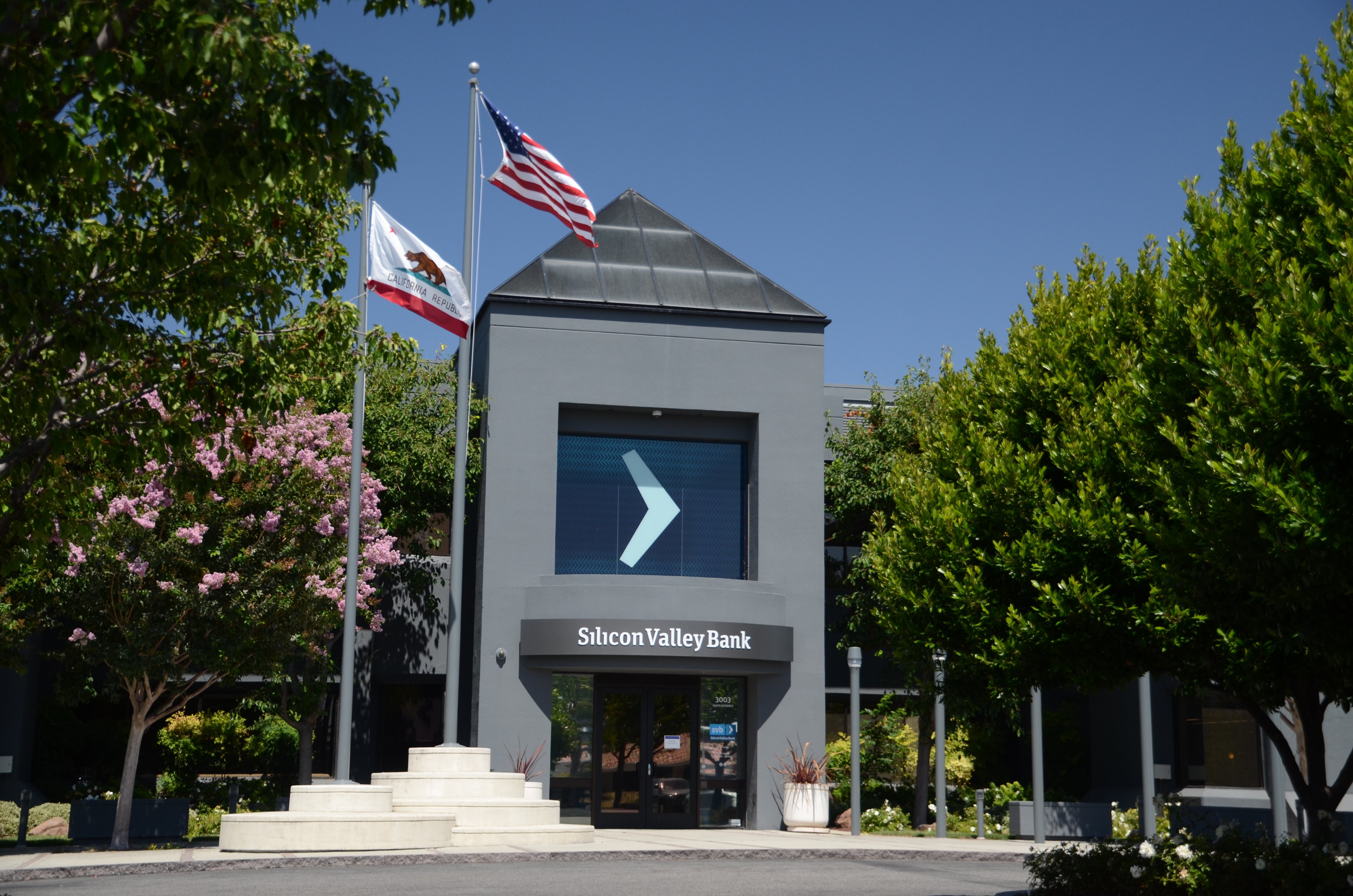 Silicon Valley Bank building