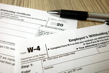 Form W-4_GettyImages-1202742130