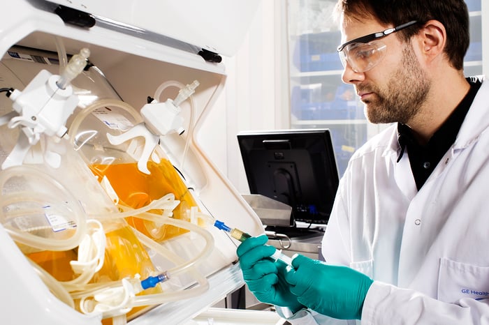 A researcher working on a lab sample.