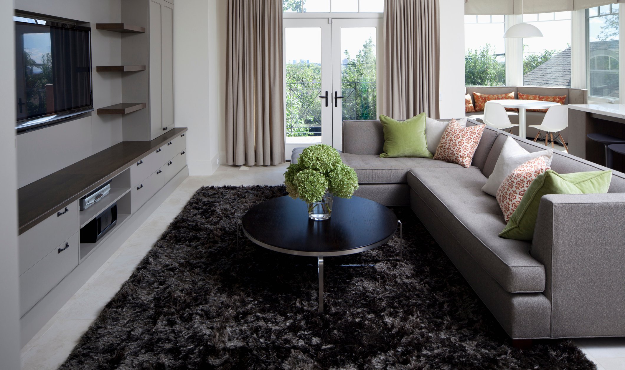 A sectional couch in a living room