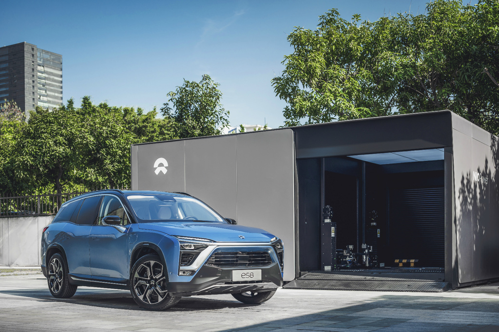 A NIO ES8 SUV.