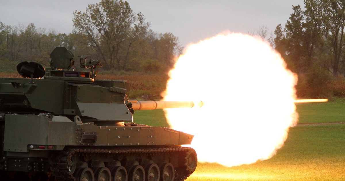 Tank firing from its gun turret, with fire circle shown.