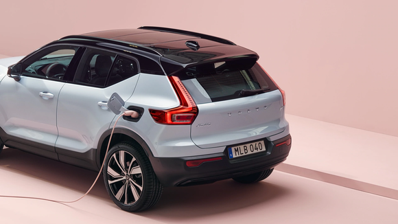 Volvo plug-in hybrid electric SUV