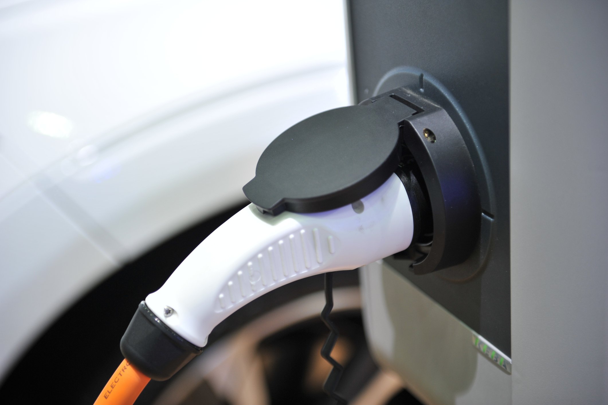 electric vehicle charging plug