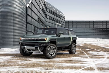 2024-GMC-HUMMER-EV-SUV-004