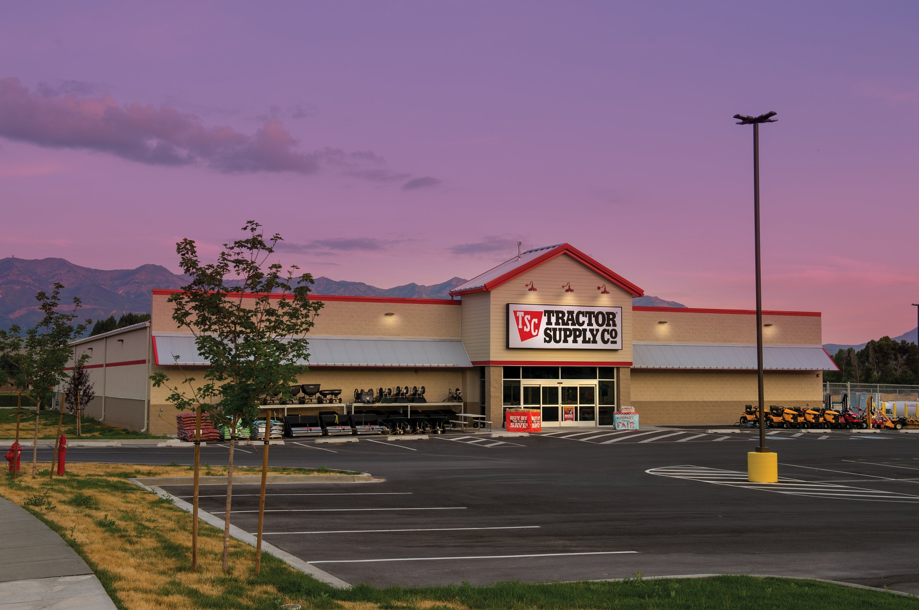 A Tractor Supply store at sunrise.