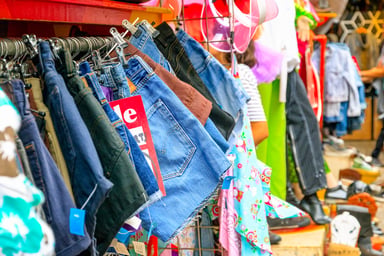 Clothing rack