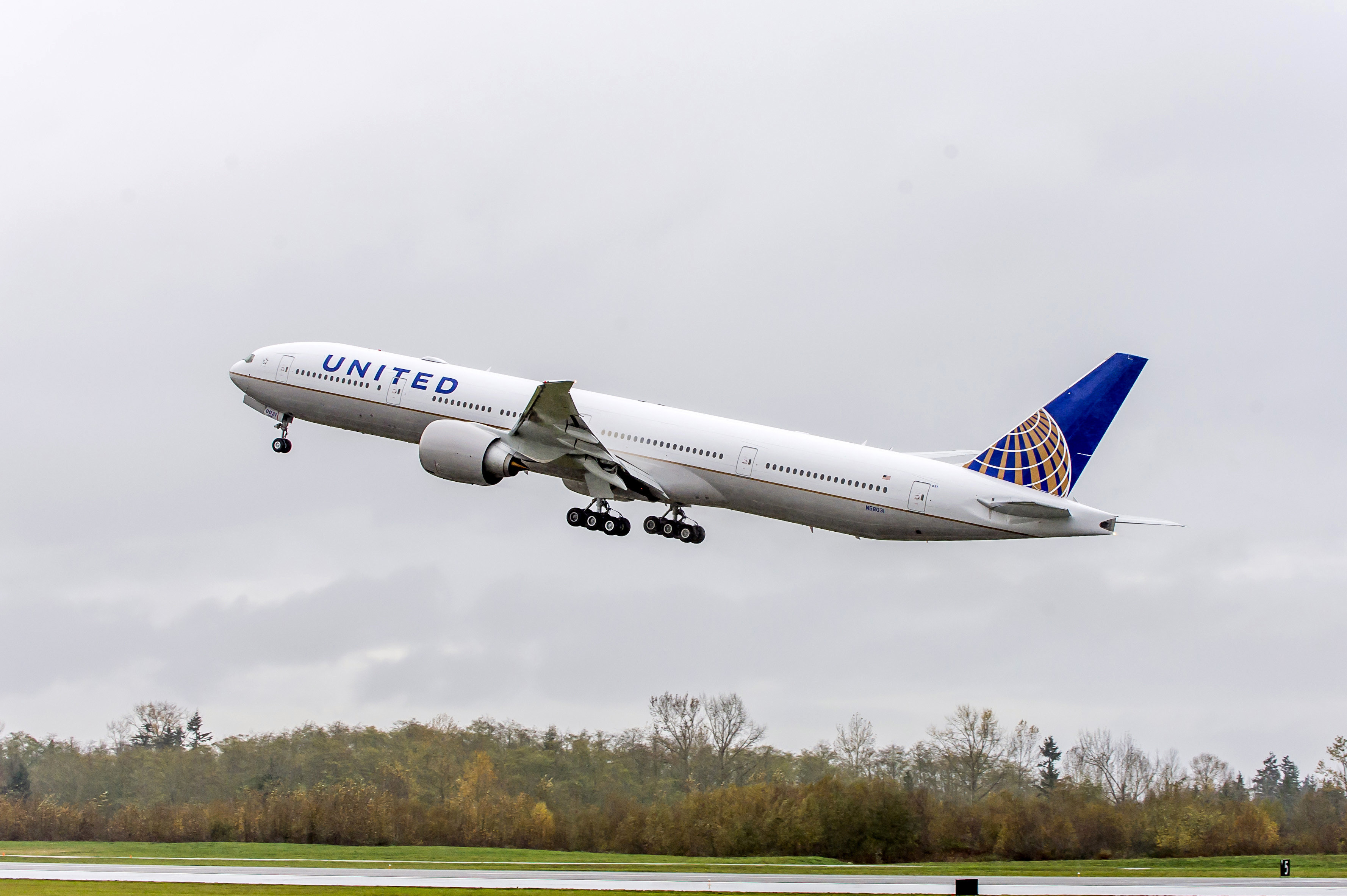 A United Airlines plane preparing to land.