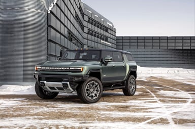 2024-GMC-HUMMER-EV-SUV-004