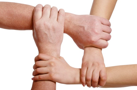 Four interlocking arms. 