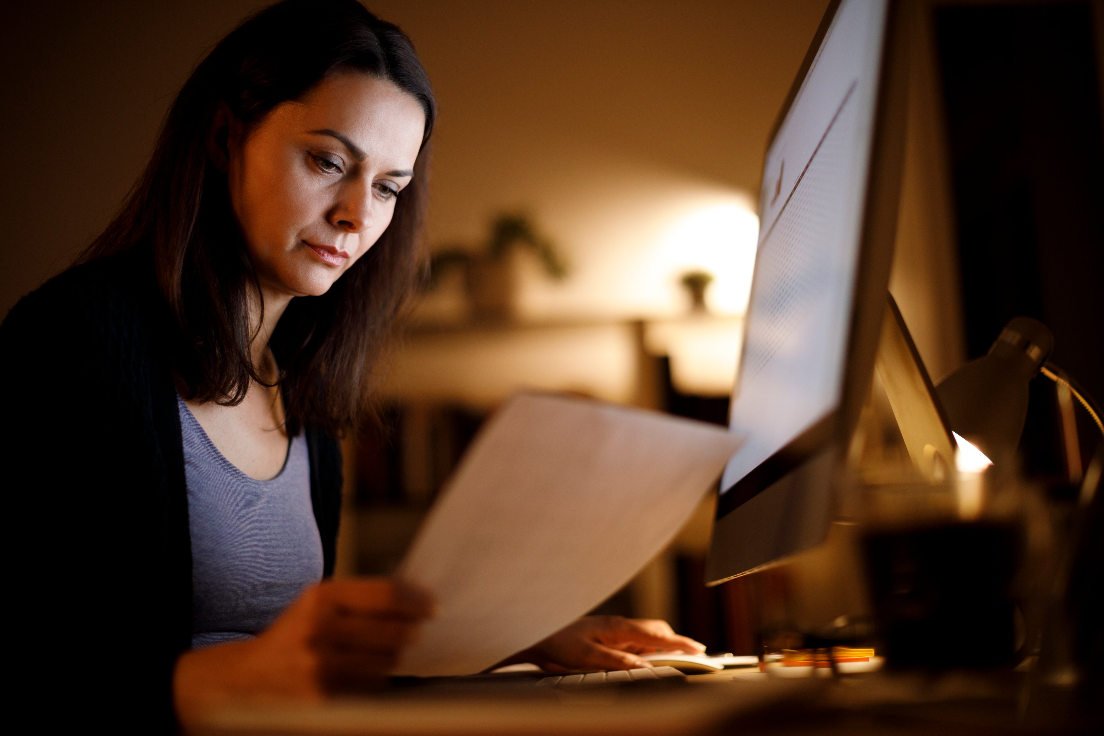 getty-woman-doing-research