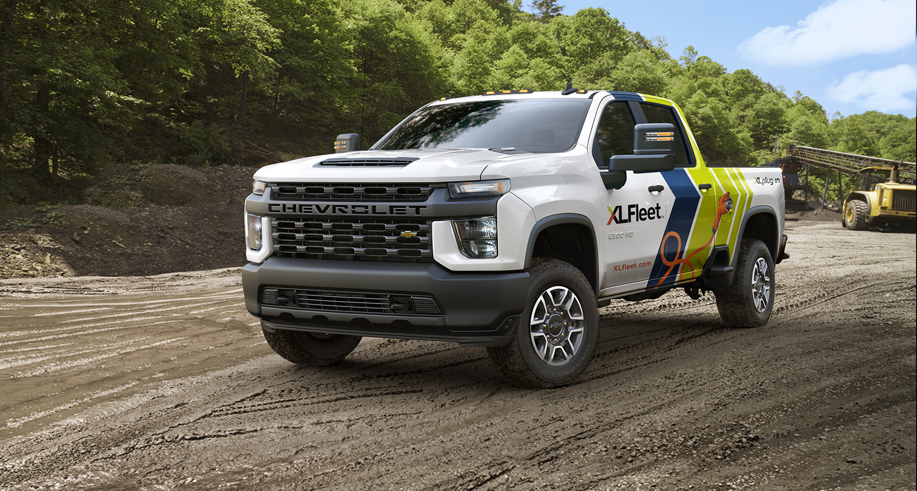 Chevrolet pickup truck converted to plug-in hybrid by XL Fleet.
