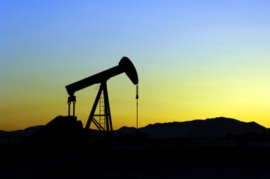 oil-derrick-sunset