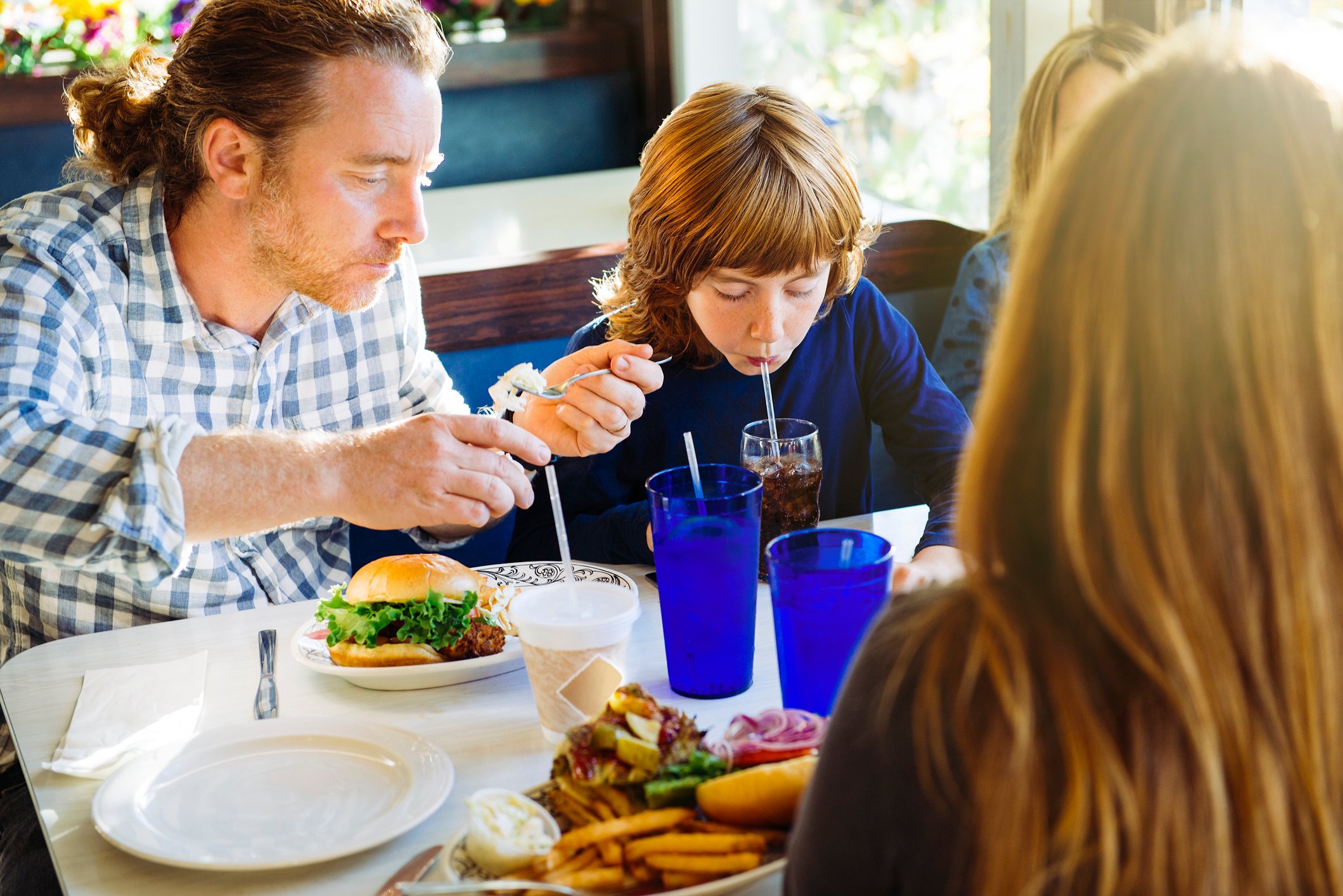 People eating at a restaurant.