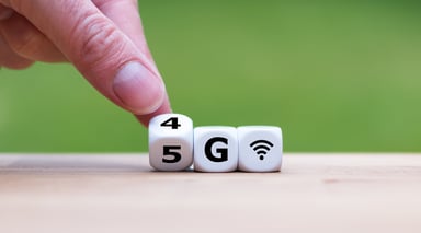 Dice symbolize of the change from 4G to 5G