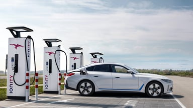 2022-bmw-i4-edrive40-ionity
