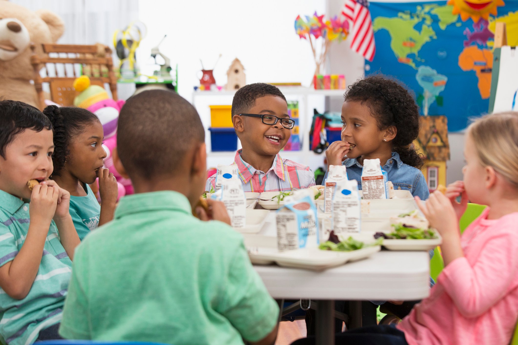 Students eating lunch at school.
