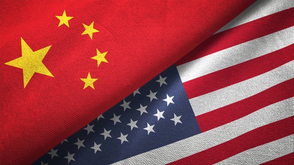 Chinese and U.S. flags.