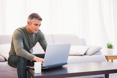 A person at a laptop_GettyImages-532470675