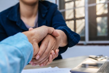 GettyImages-handshake