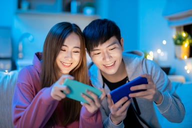 Gaming on Mobile Phones