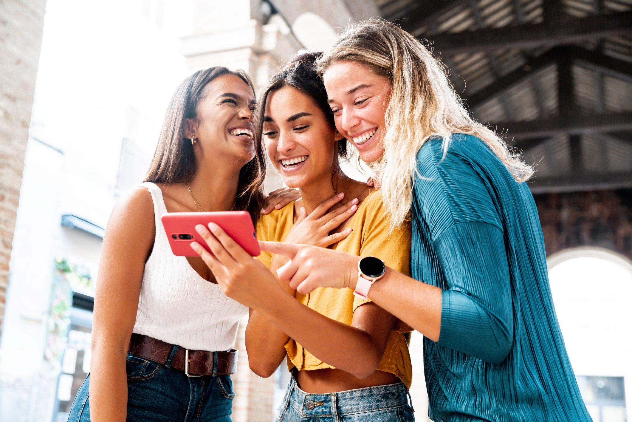 GettyImages-phone-stock-tech
