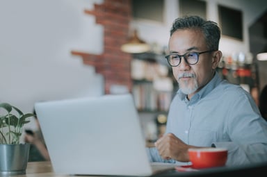 A person at a laptop_GettyImages-1266563478
