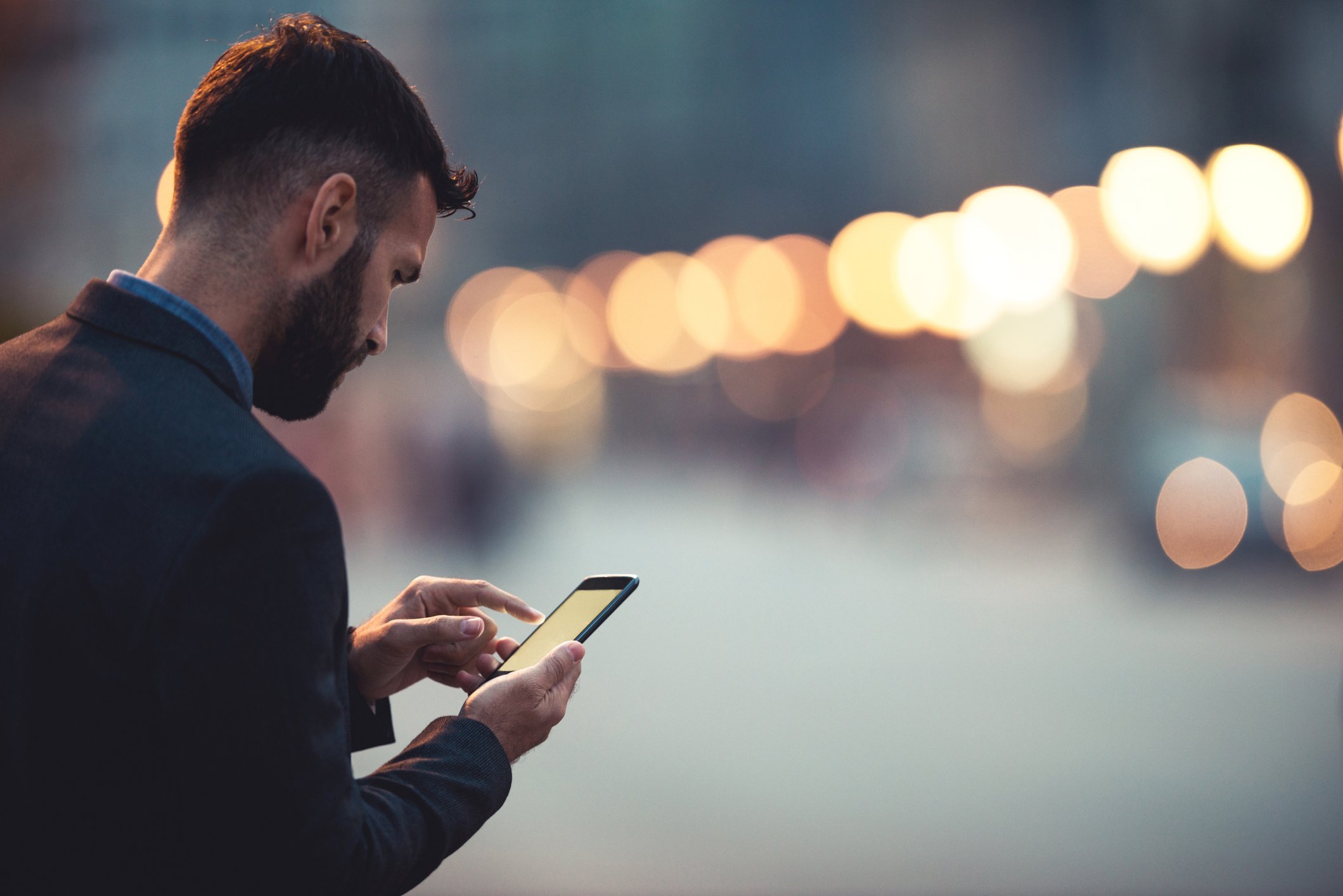 Mobile phone - GettyImages-626305688
