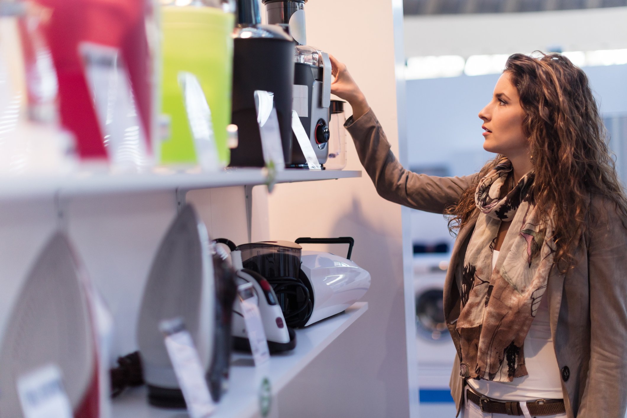 Retail stocks - GettyImages-495240646