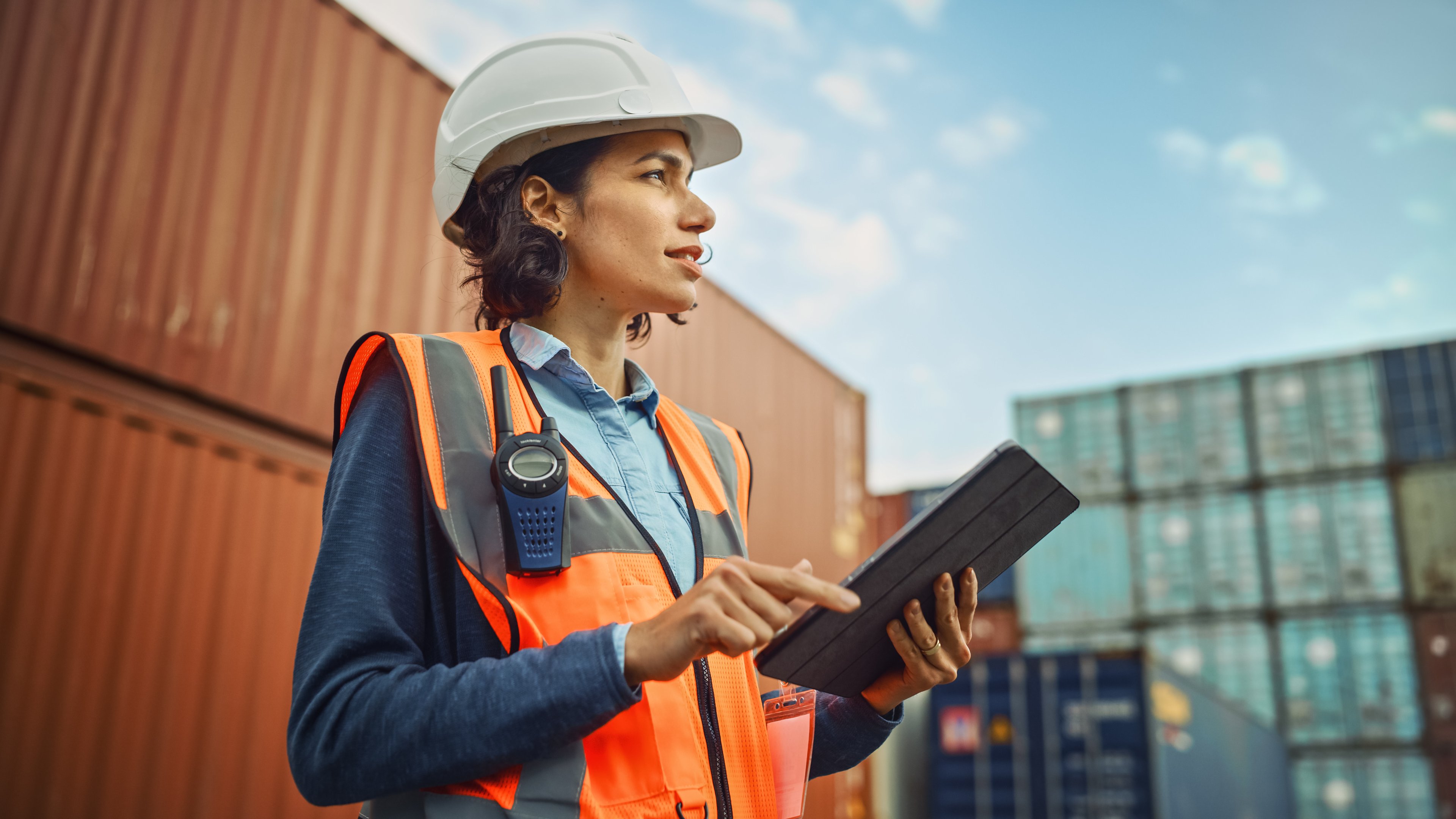 shipment worker goods delivery transportation