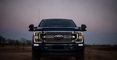 Ford_2022_Super_Duty_Limited_02