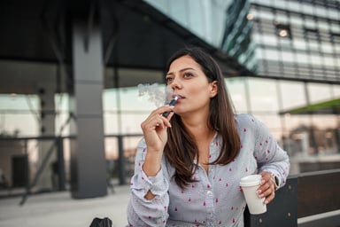 worker vapes while on break