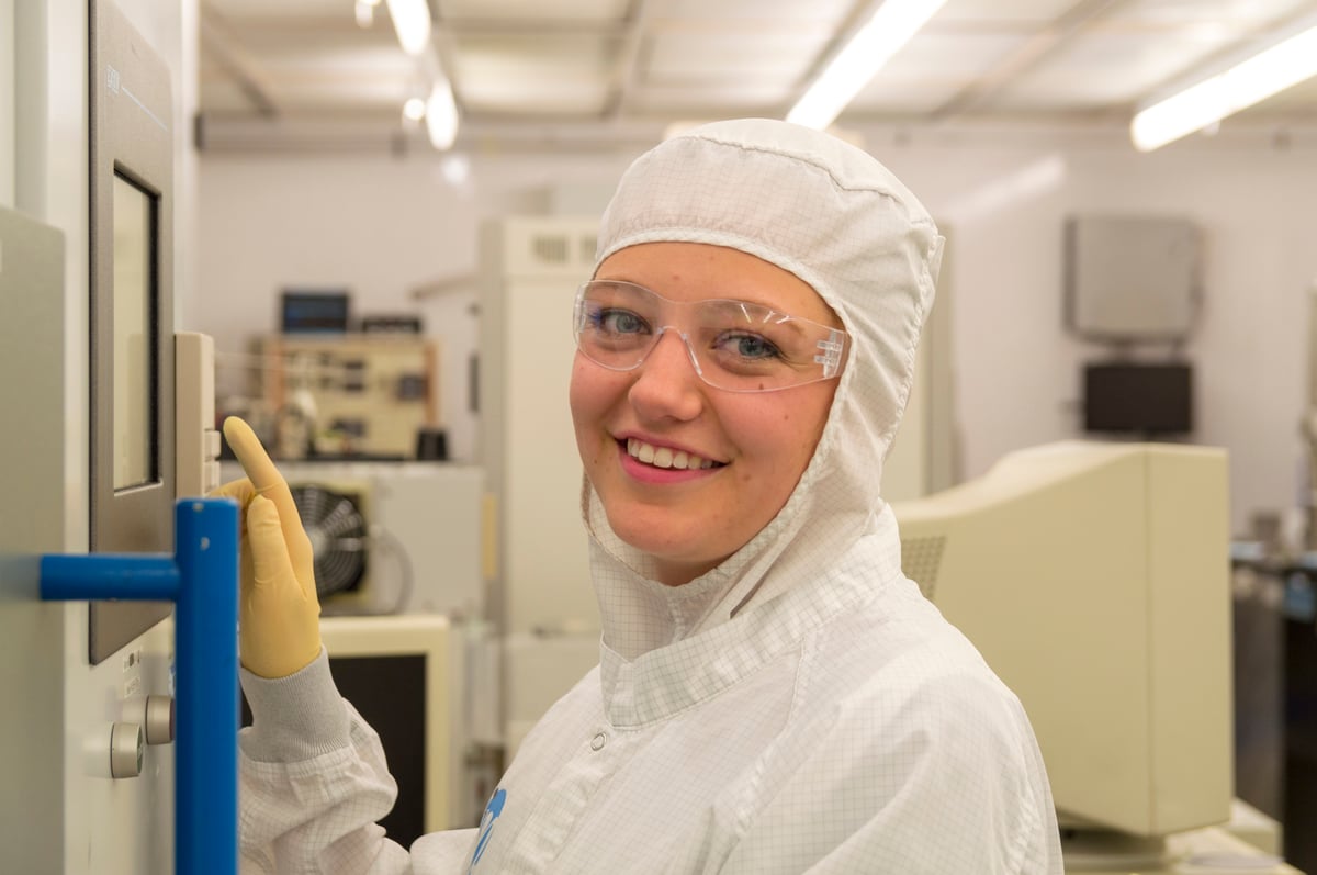 Here Are 3 Great Reasons to Invest in ASML Holding | The Motley Fool