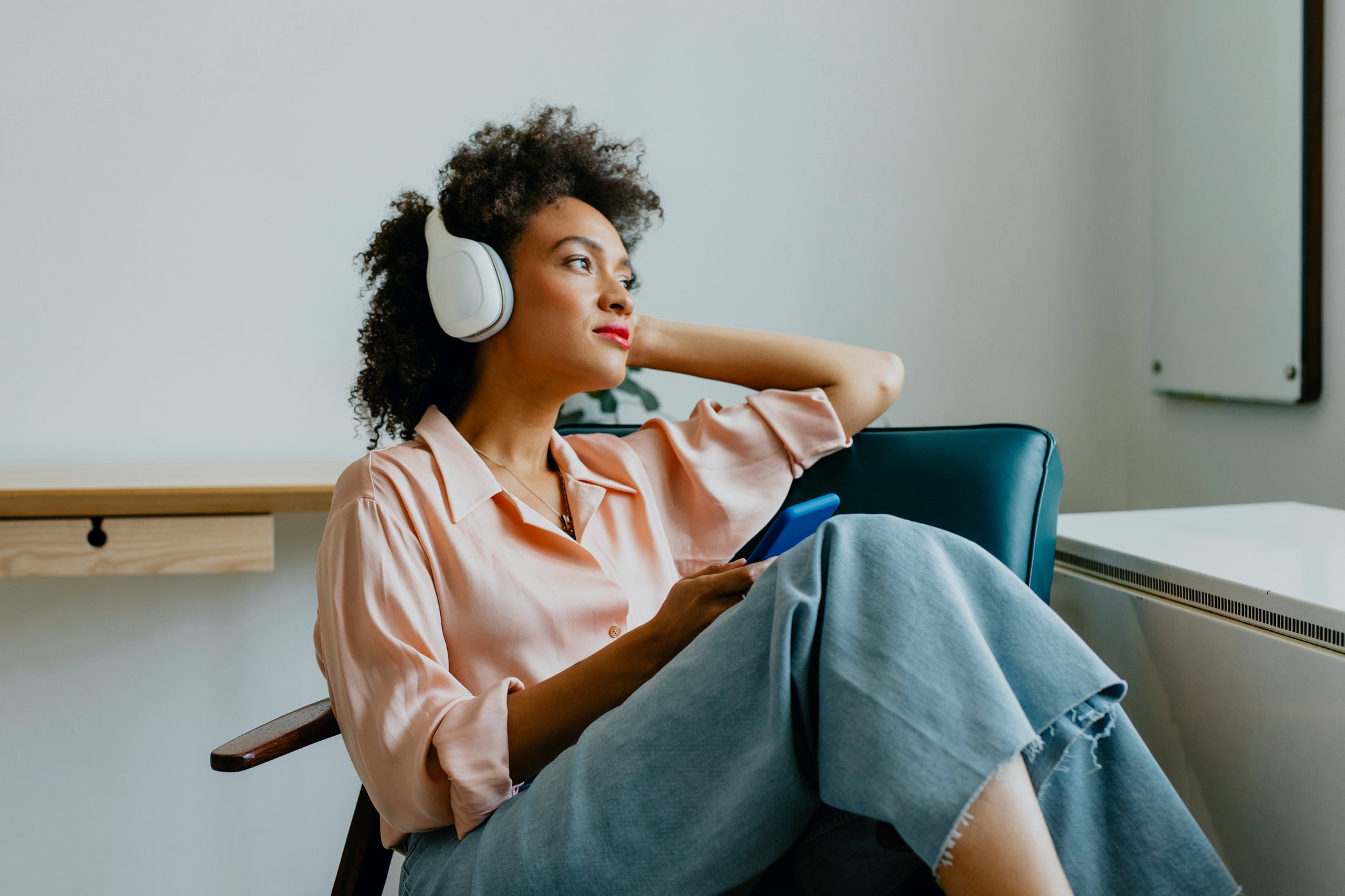 Podcasts - GettyImages-1329870947