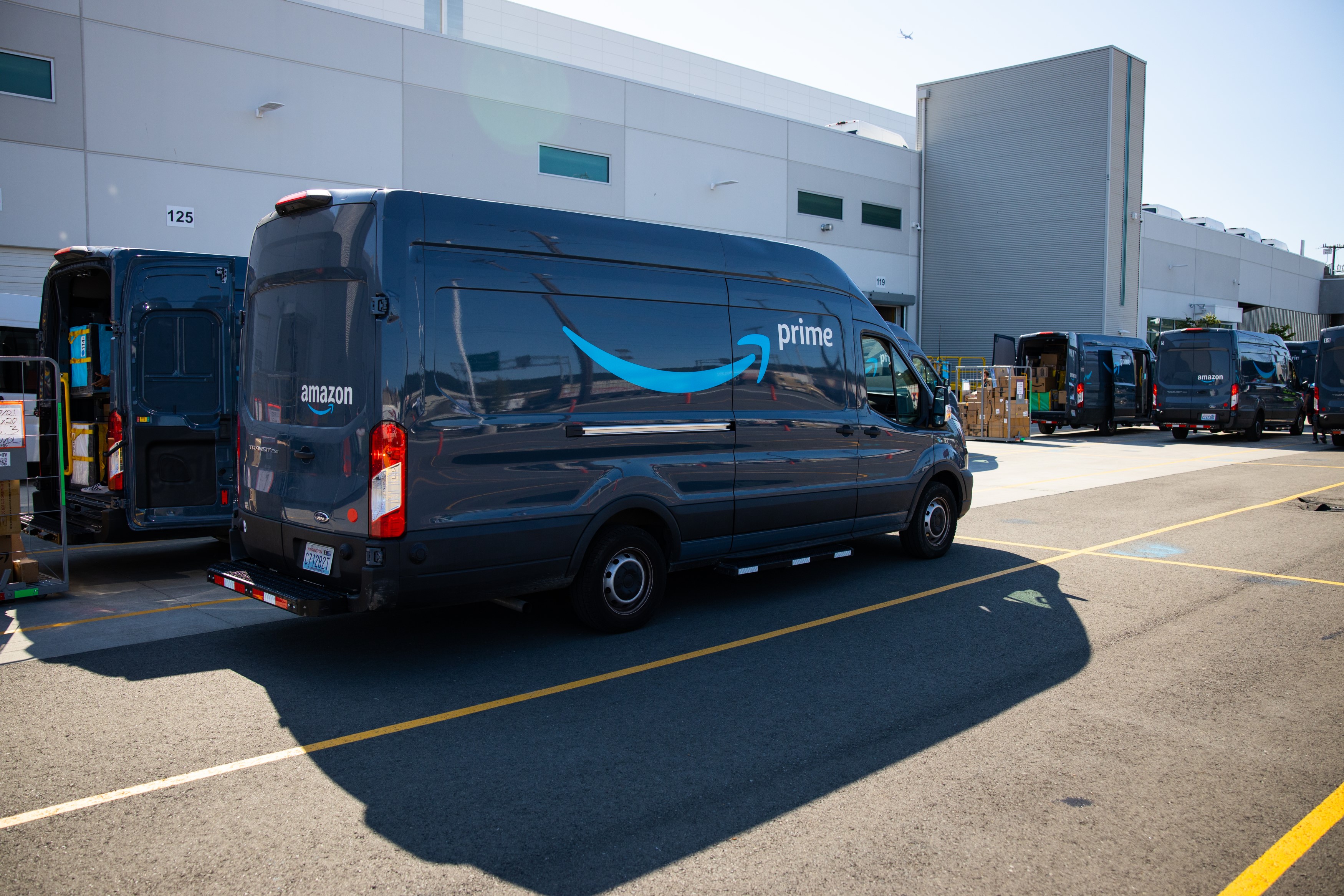 amzn earnings prime delivery vehicle