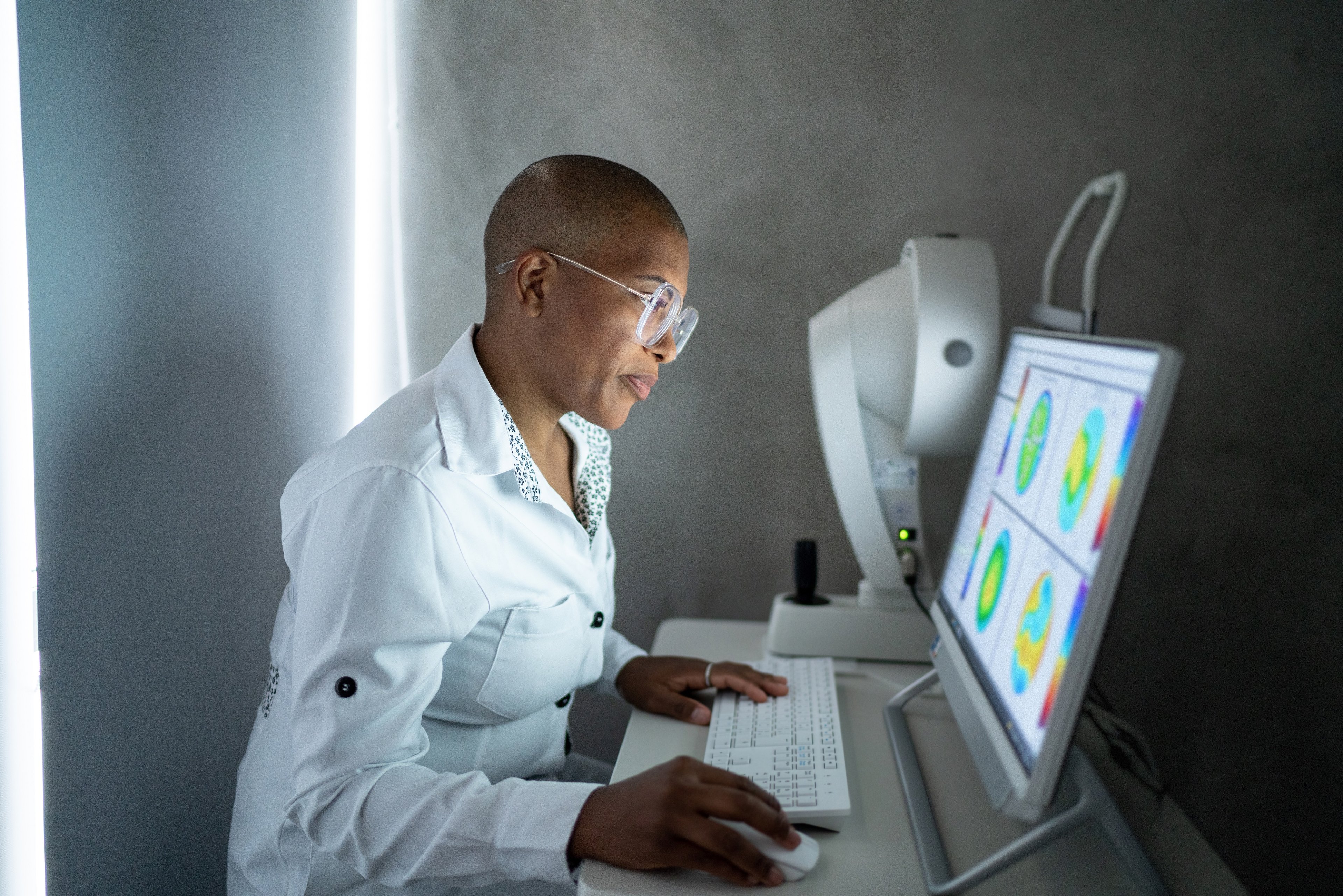 brain scan doctor x-ray CT technician nurse2