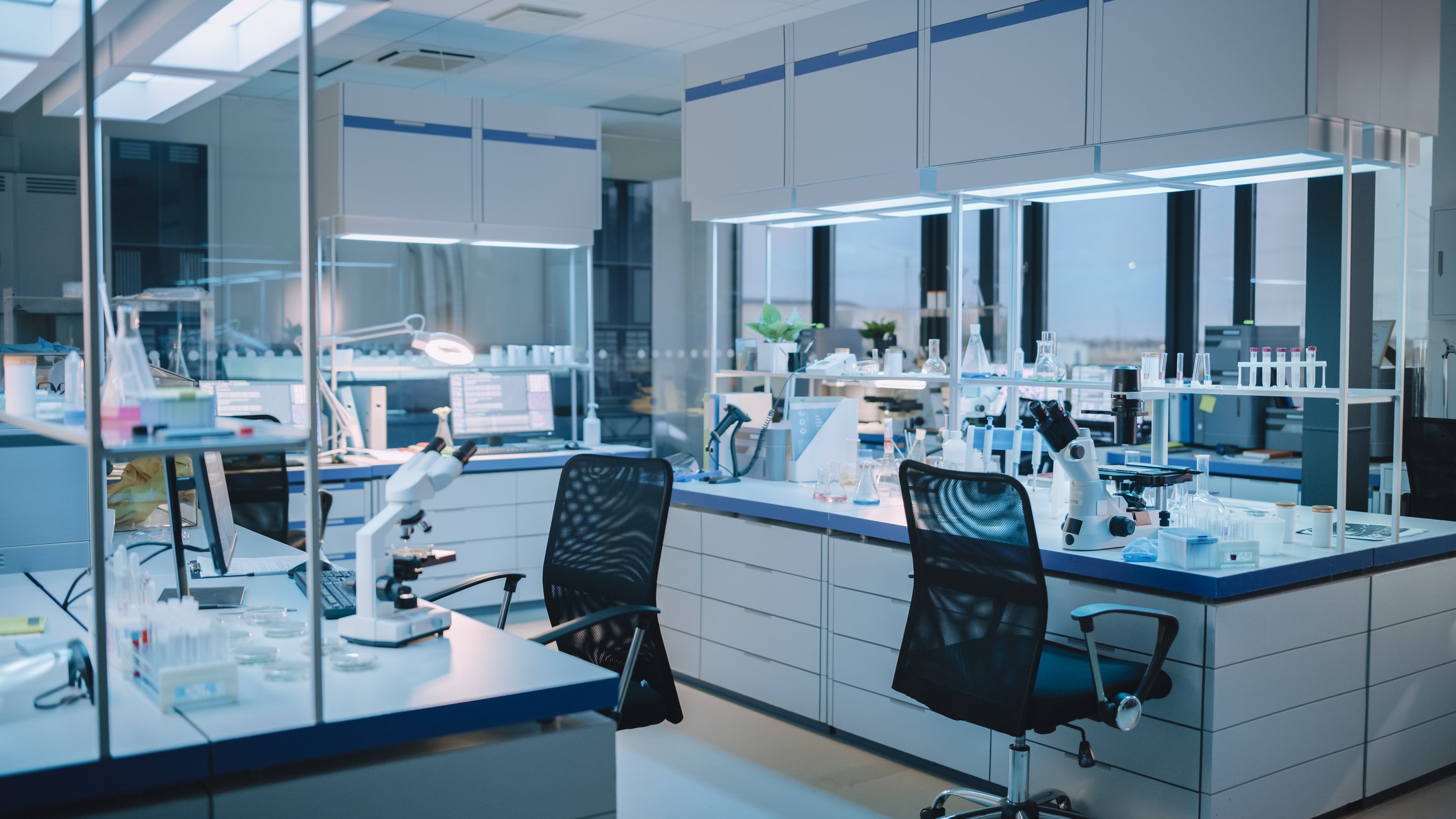 Image of a biotech lab. 